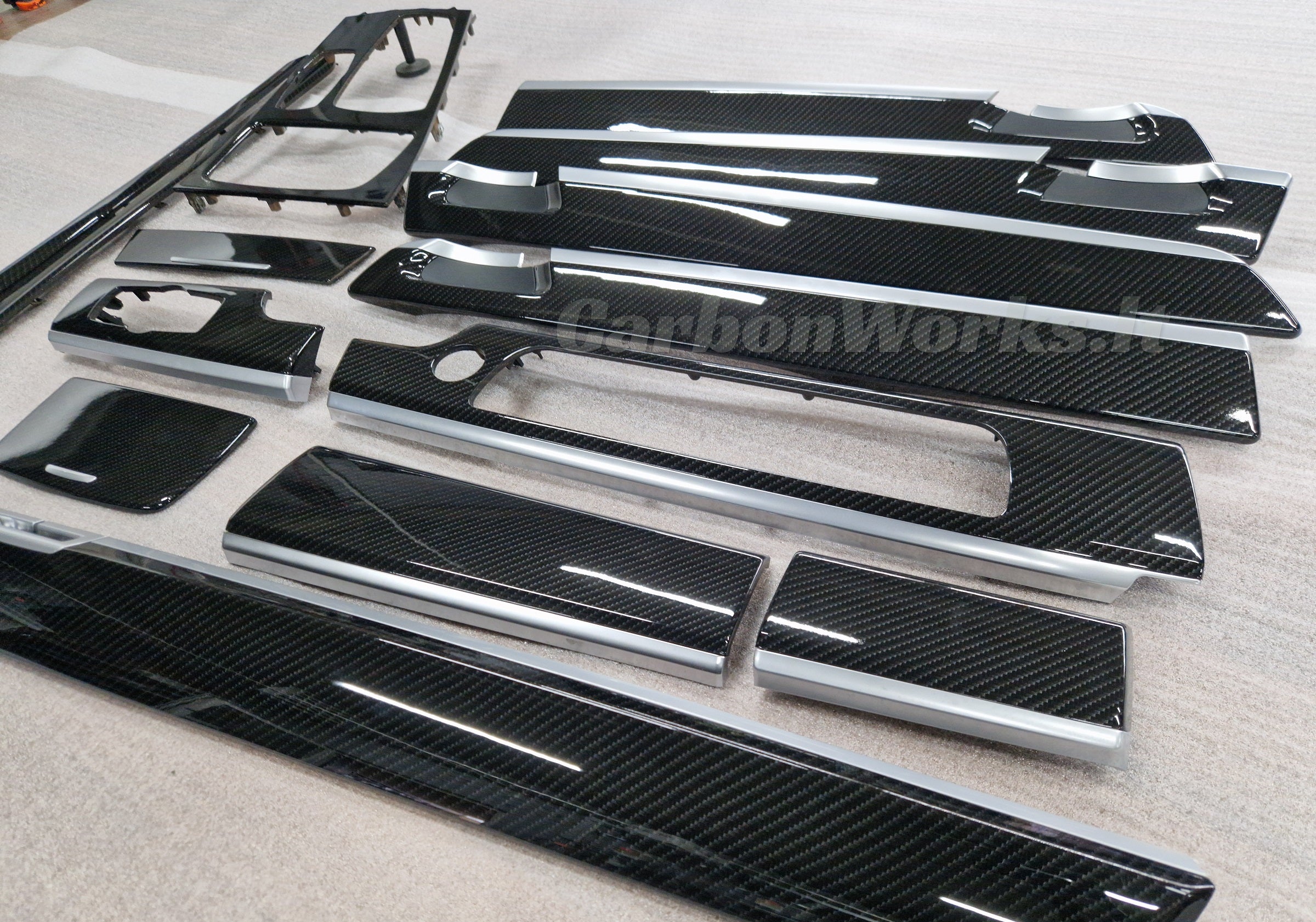 BMW 7 series F01 Carbon interior decorative trims LHD